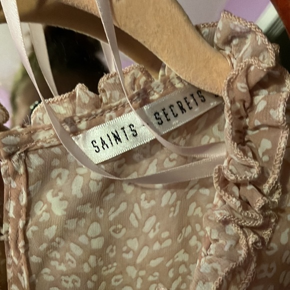 Saints & Secrets chiffon & layered ruffle dress - Picture 5 of 11